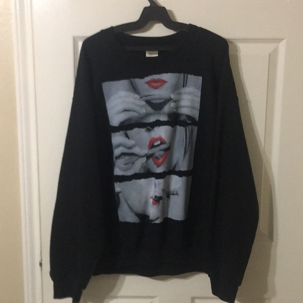 Sweater only worn once